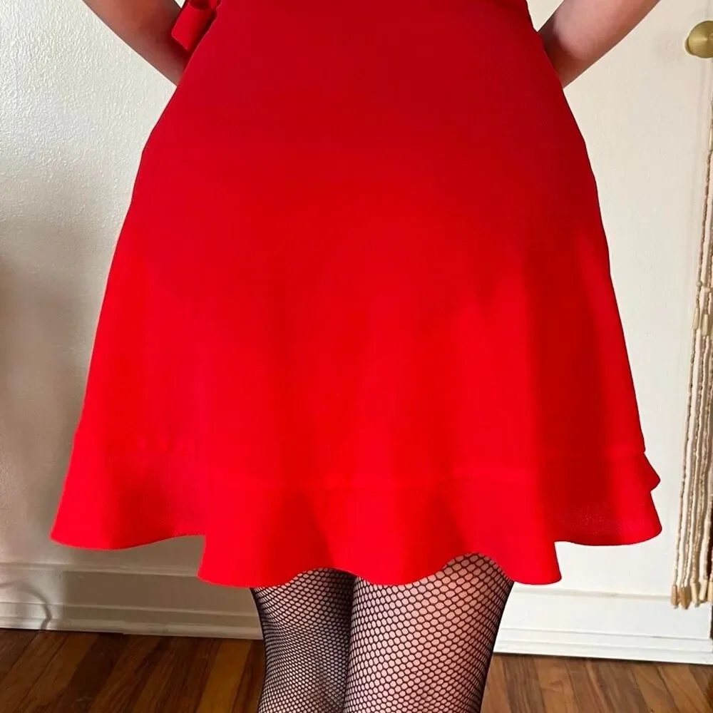 Show Me Your MuMu Red Wrap Mini Skirt Size S Flirty y2k Flutter Hem